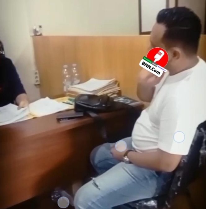
					Polresta Pekanbaru melalui Satreskrim telah mengamankan seorang laki-laki yang berinisial (FM)